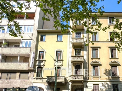 Appartamento in Vendita in Viale Piceno 35 a Milano