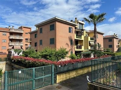 Appartamento - Quadrilocale a Guidonia, Guidonia Montecelio