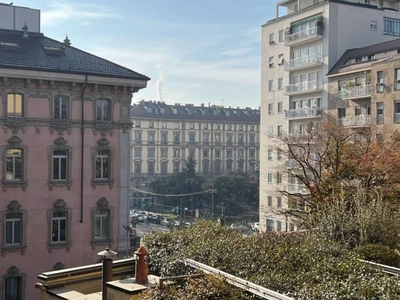 Appartamento via Carlo Goldoni 1, Piave - Tricolore, Milano