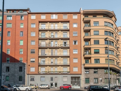 Appartamento via Giovanni Pierluigi da Palestrina 14, Centrale, Milano