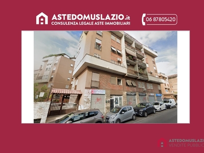 Appartamento Via Statella, Roma