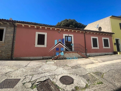 Casa singola in vendita a Luogosanto Sassari