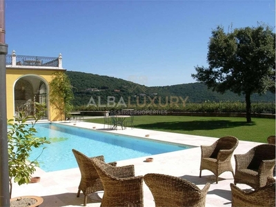 Esclusiva villa di 2100 mq in vendita Via Col di Lana, 2, Perugia, Umbria