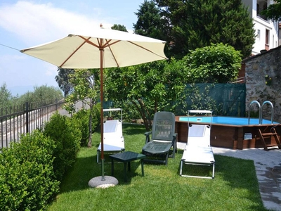 Favolosa casa vacanze a Capannori con piscina