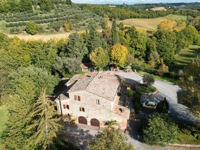 Lussuoso casale in vendita Cetona, Siena, Toscana