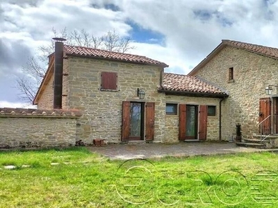 Lussuoso casale in vendita Città di Castello, Italia