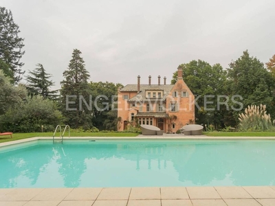 Prestigiosa villa di 1200 mq in vendita Via dei Campigli, Varese, Lombardia