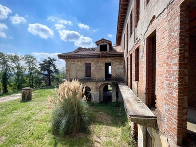 Esclusiva villa di 18000 mq in vendita Località Valbissera, San Colombano al Lambro, Milano, Lombardia