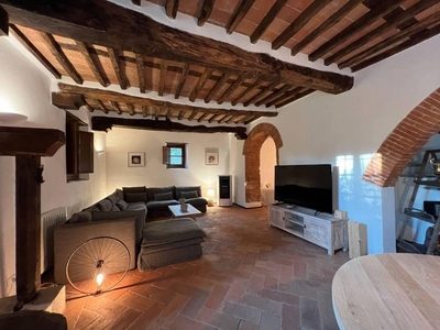 Villa di 353 mq in affitto Via Valdicastello Carducci, 82, Pietrasanta, Toscana