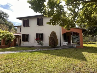 Prestigiosa villa di 441 mq in vendita, Città della Pieve, Umbria