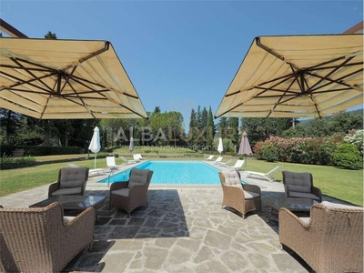 Prestigiosa villa in vendita Via S. Eustachio in Acone, 100, Pontassieve, Toscana
