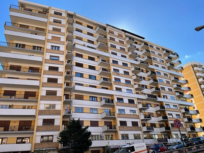 Vendita Appartamento Palermo - Strasburgo