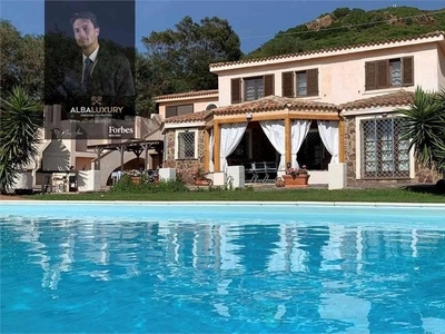 Villa di 390 mq  5 min 36 min 12 min  Alghero Resort Country Hotel, Str. Vicinale Carrabuffas,, 1, Alghero, Sardegna