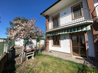 Villa in vendita a Borghetto Lodigiano