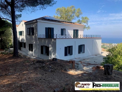 villa in vendita a CefalÃÂ¹