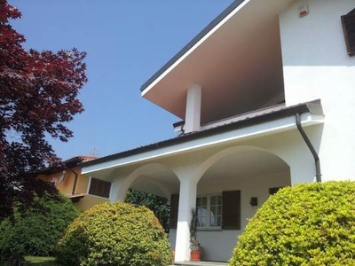 Villa in vendita a Giaveno Torino