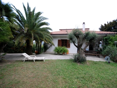 Villa in vendita Ascoli piceno