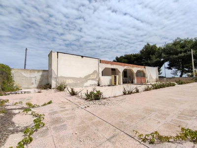 villa indipendente in vendita a Siracusa