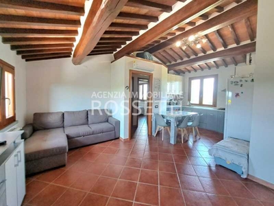 Appartamento in Vendita ad Cerreto Guidi - 139000 Euro