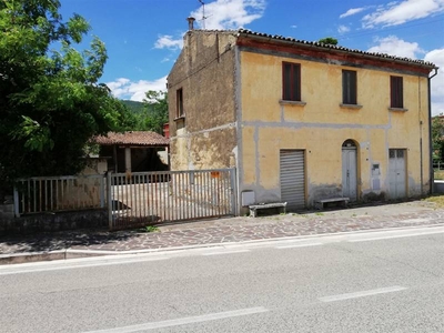 Casa singola in Via Fontanelle a Alvignano