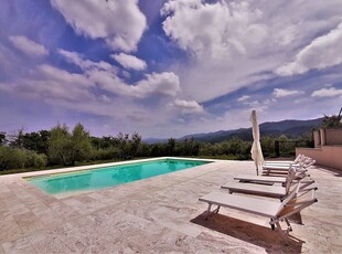 A modern villa in the Florentine Chianti with private pool and amazing views.