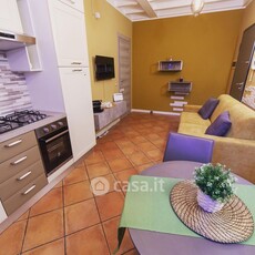 Appartamento in Affitto in Borgo delle Colonne 38 a Parma