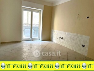 Appartamento in Affitto in Via Aniello Palumbo a Giugliano in Campania