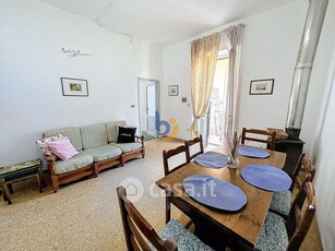 Appartamento in Affitto in Via Rucellai a Santa Marinella