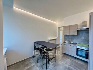 Appartamento in Affitto in Via Verrès 22 a Torino
