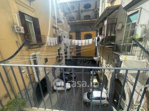 Appartamento in Affitto in Vico Croce S. Agostino 50 a Napoli