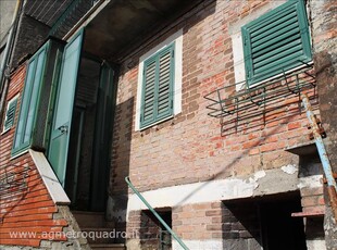 Appartamento in vendita a Sarteano - Frazione: Centro storico