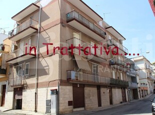 Appartamento in Via Sandro Pertini, 41, Canosa di Puglia (BT)
