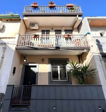 Appartamento indipendente in affitto a Catania Picanello