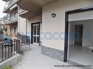 Appartamento Trilocale in ottime condizioni, in vendita in Via Federico De Roberto, Mascali