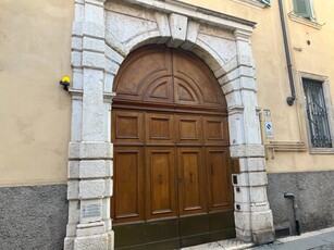 Box / Garage in vendita a Verona