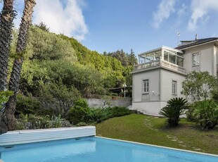 Casa a Albisola Superiore con piscina, barbecue e giardino