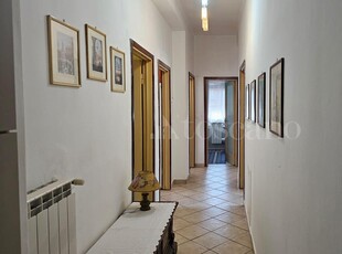 Casa a Brescia in Via Stuparich, Via Trento