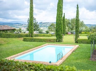 Casa a Città Della Pieve con giardino, piscina e barbecue
