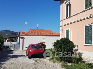 Casa Bi/Trifamiliare in Affitto in Via Statale 12 12 a San Giuliano Terme
