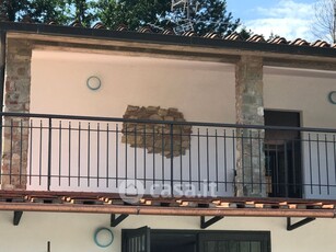 Casa indipendente in Affitto in Ciliegi a Reggello