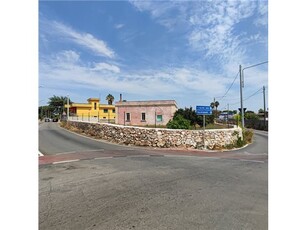 Casa Indipendente in Taurisano, 3, Ugento (LE)