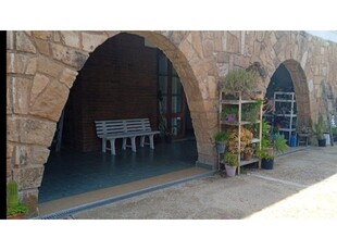 Casa indipendente in vendita a Capoterra, Frazione Frutti D'oro, Via dei Glicini 12