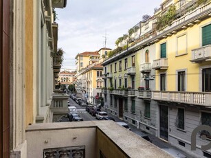 Casa indipendente in vendita a Milano