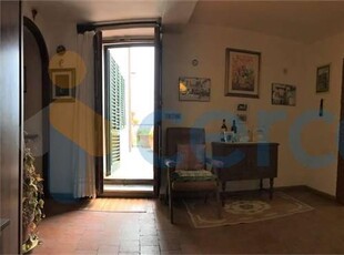 Casa semi indipendente in vendita in Matraia, Capannori