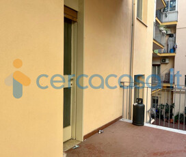 COD 2645 Via Milano (CT) affittasi appartamento 3 vani