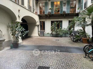 Garage/Posto auto in Affitto in Corso di Porta Nuova 36 -38 a Milano