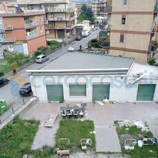 Negozio in affitto in Via Casilina, Roma