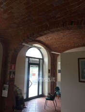 Negozio/Locale commerciale in Affitto in Petrarca a Figline e Incisa Valdarno