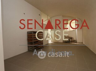 Negozio/Locale commerciale in Affitto in Via di Canneto Il Lungo a Genova