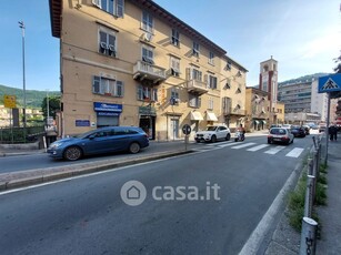 Negozio/Locale commerciale in Affitto in Via Molassana 102 a Genova